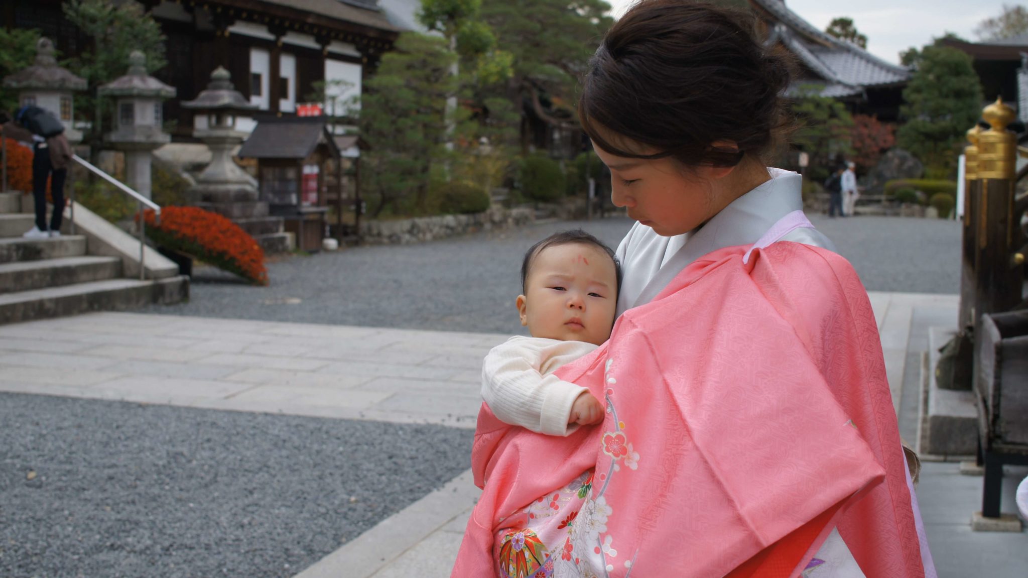 omiyamairi-the-first-shrine-visit-for-a-baby-japanise-me